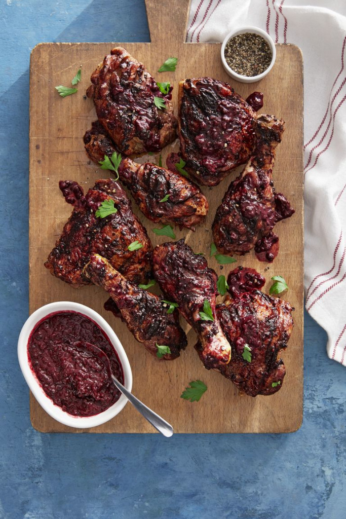 blackberry-glazed-chicken-1565022551