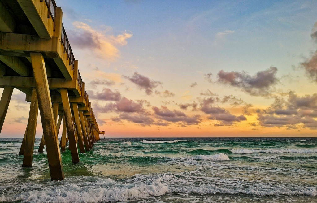 navarre beach pier