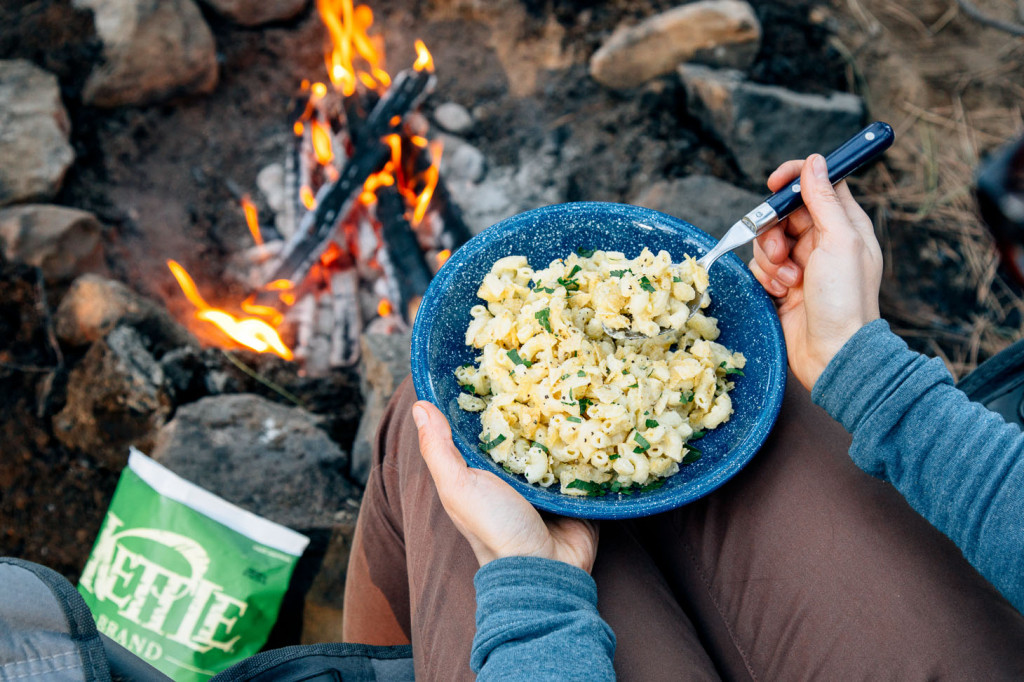 dutch-oven-mac-and-cheese-4